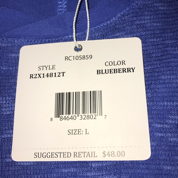 Woman’s top - Picture 5 of 5